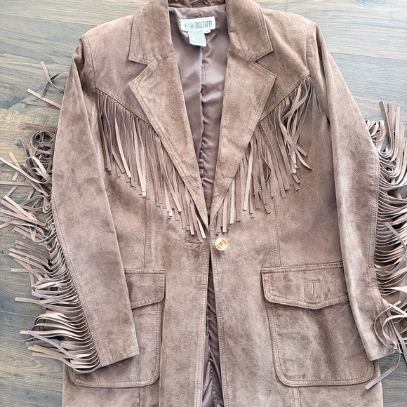 Vintage TOGETHER! Brown Suede Fringe Coat - Picture 9 of 10